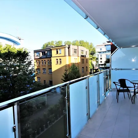 Superior Lazurowy Przy Plazy